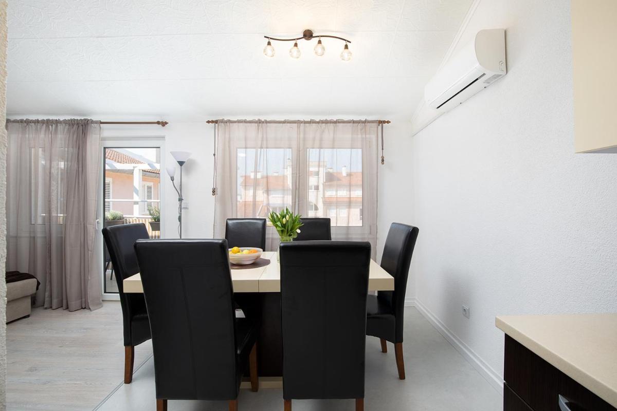 Apartment Aston Пула Екстериор снимка